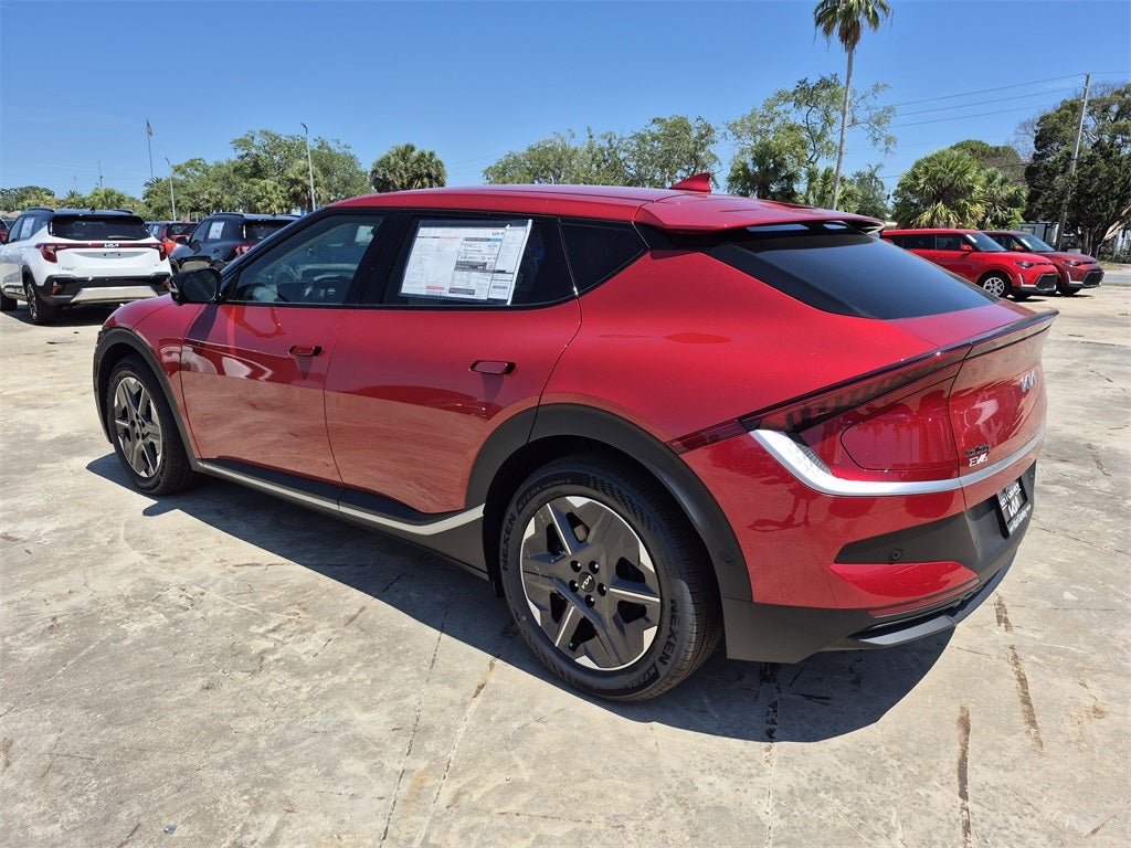 2025 Kia EV6 Light