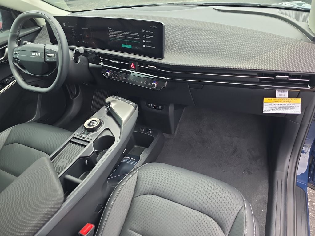 2026 Kia EV6 Wind