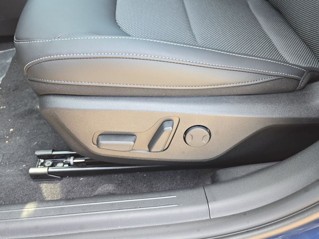 2026 Kia EV6 Light
