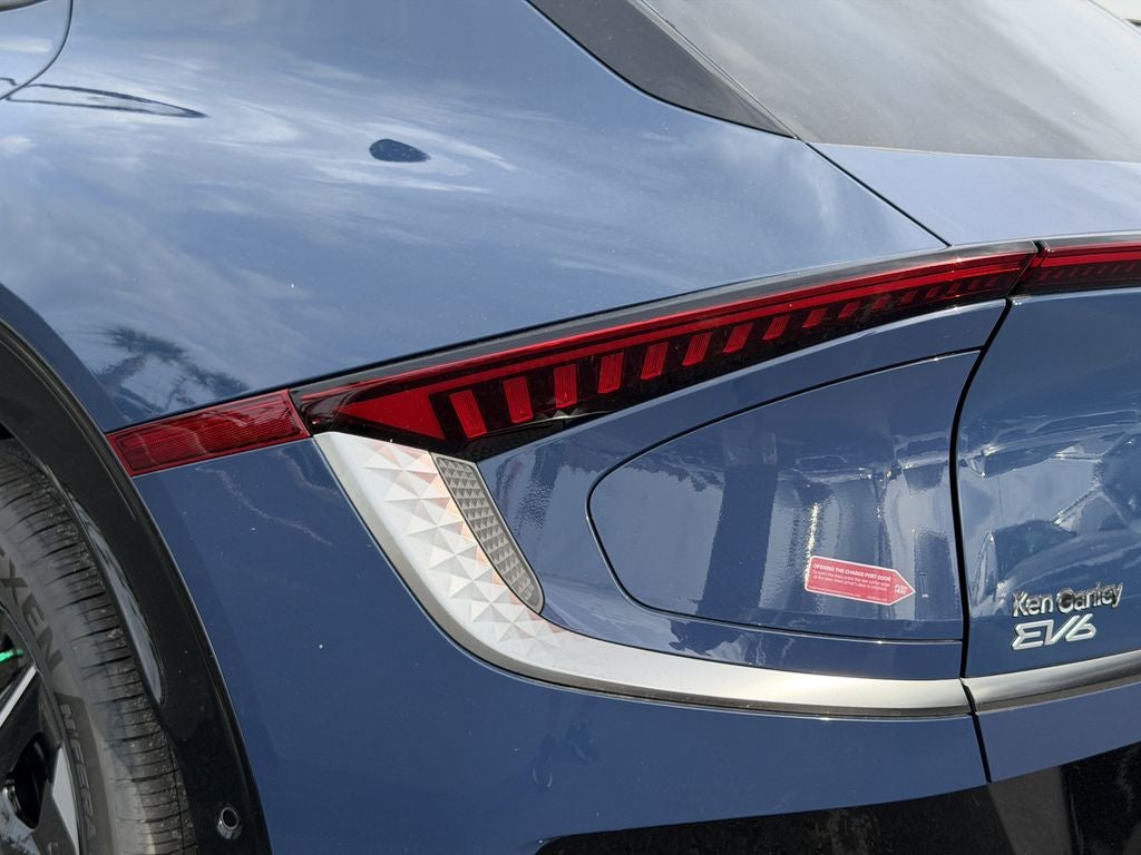 2026 Kia EV6 Wind