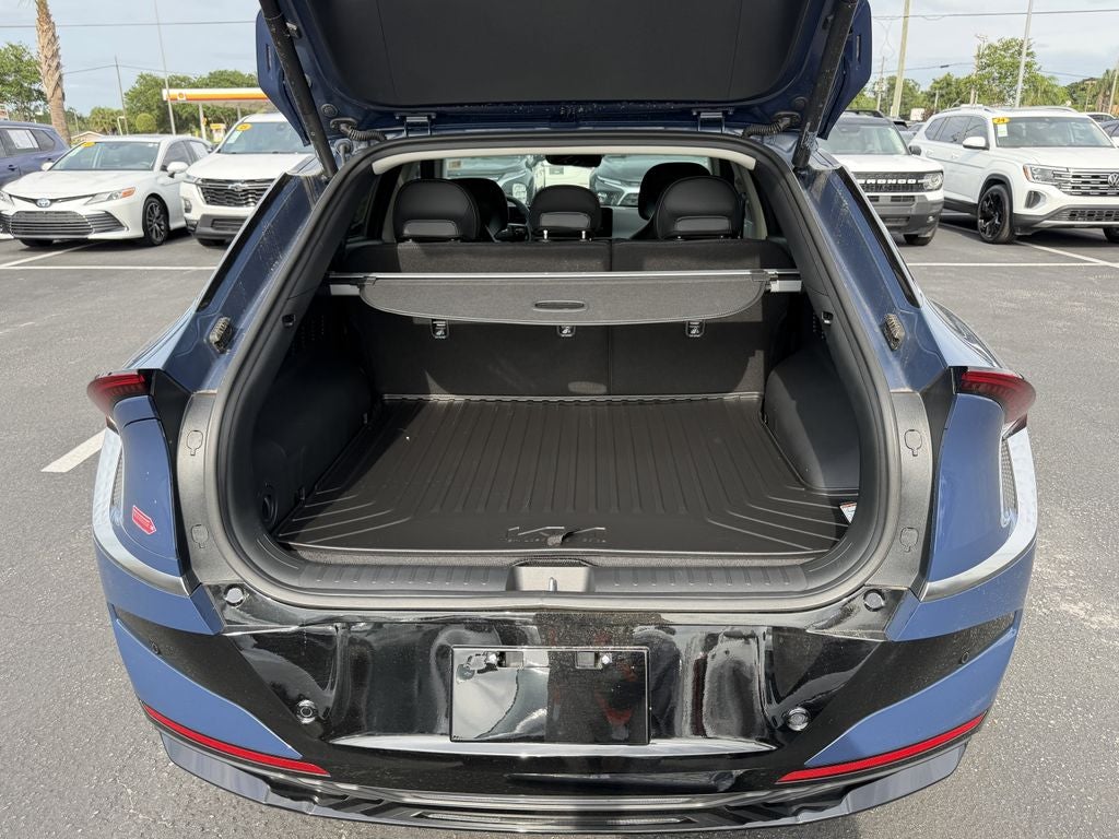 2026 Kia EV6 Wind