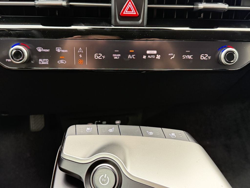 2026 Kia EV6 Wind