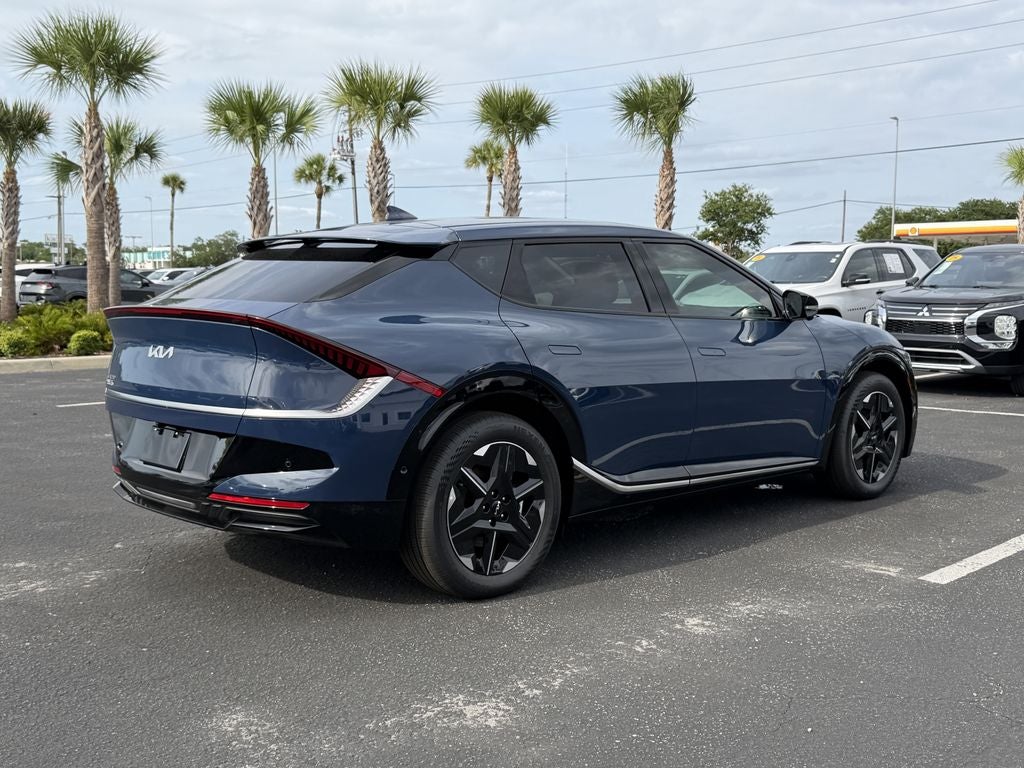 2026 Kia EV6 Wind