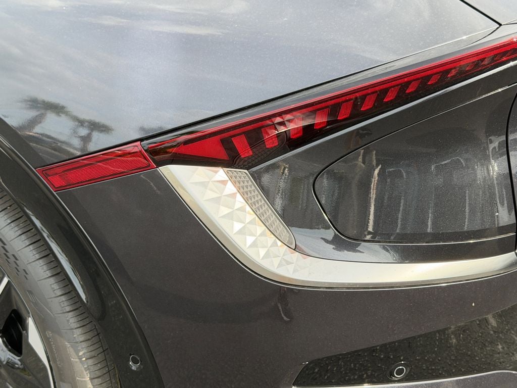 2026 Kia EV6 Wind