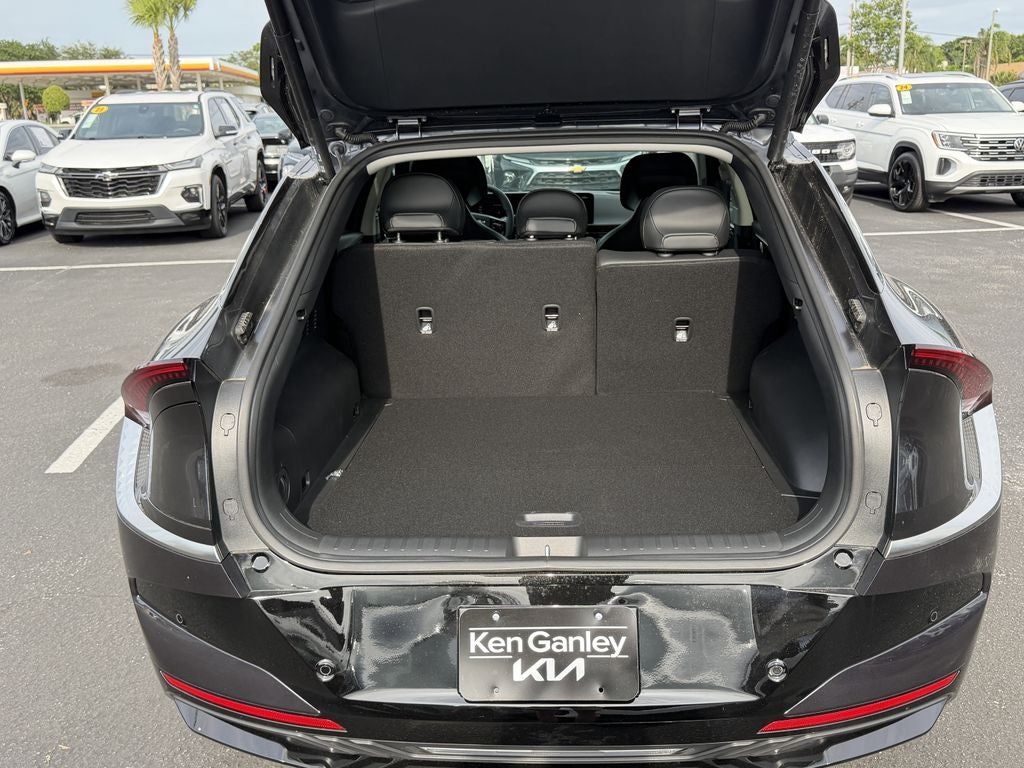2026 Kia EV6 Wind