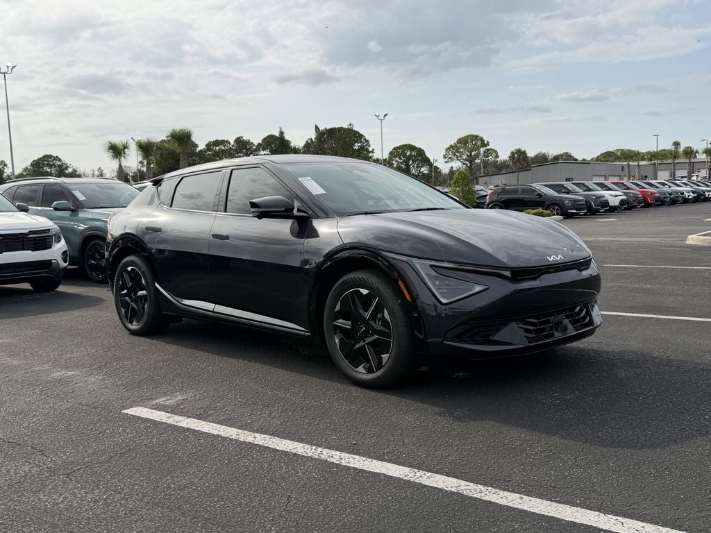 2026 Kia EV6 Wind