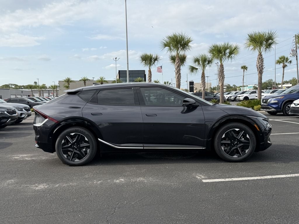 2026 Kia EV6 Wind
