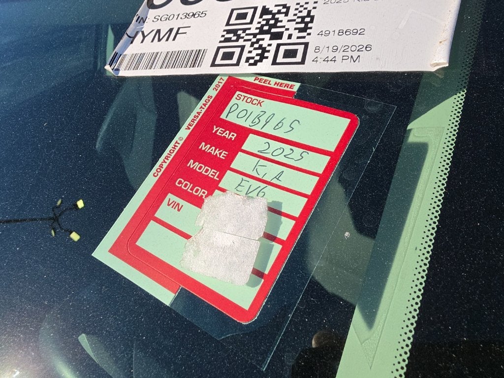 2025 Kia EV6 Light