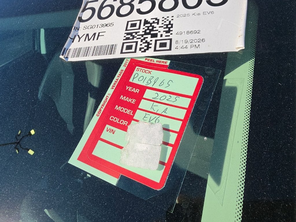 2025 Kia EV6 Light