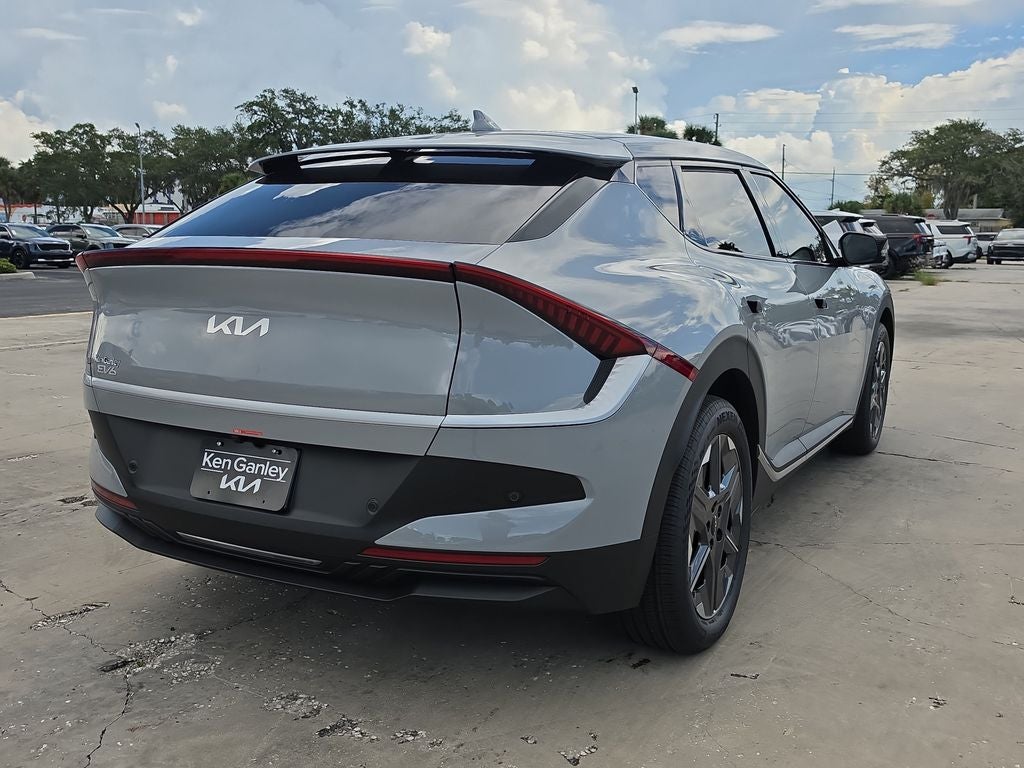 2026 Kia EV6 Light