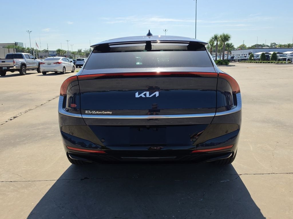 2026 Kia EV6 Wind