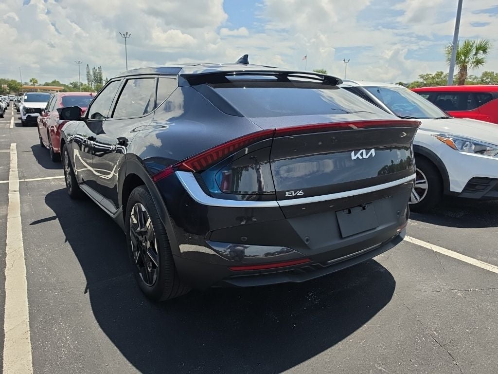 2025 Kia EV6 Light