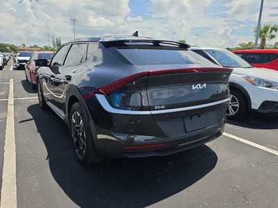 2025 Kia EV6 Light