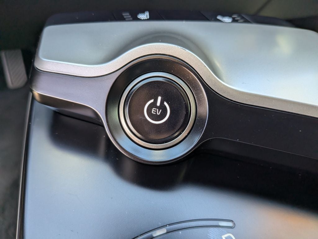 2025 Kia EV6 Light
