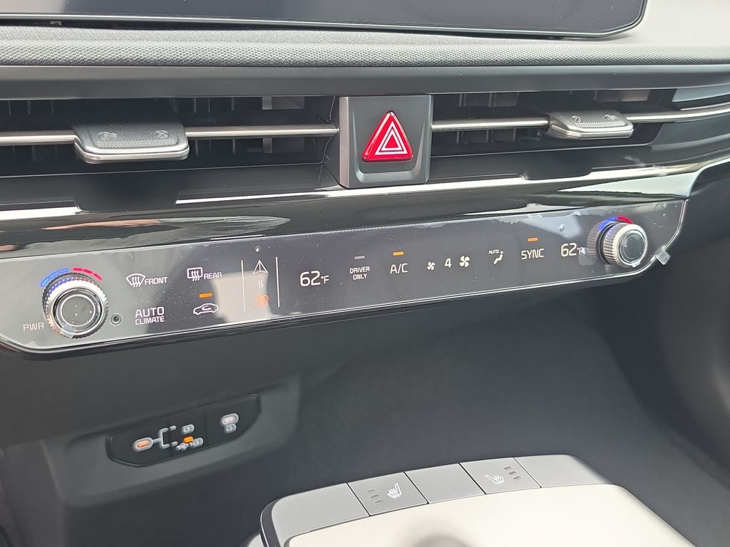 2026 Kia EV6 Light