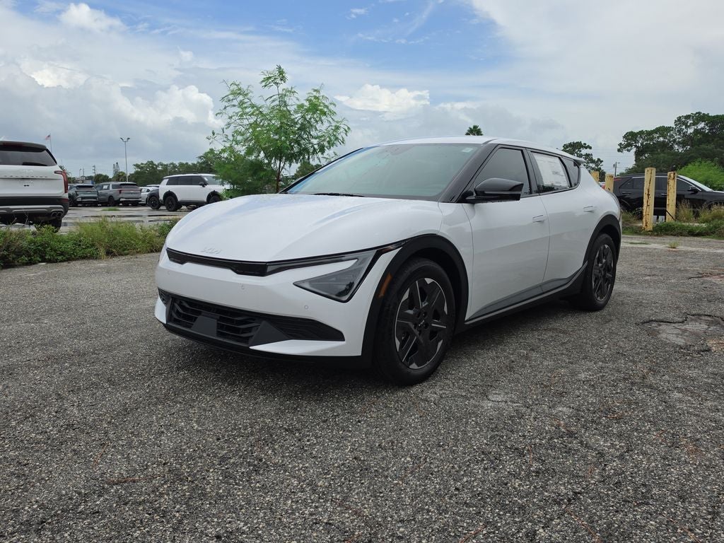 2026 Kia EV6 Light