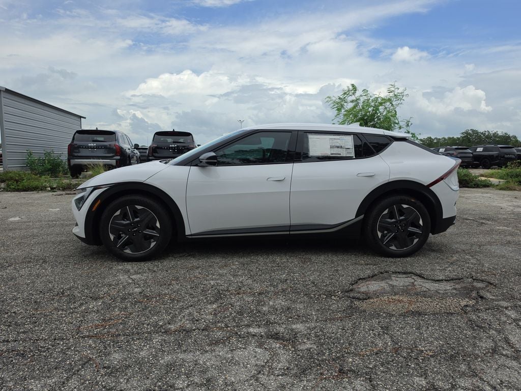 2026 Kia EV6 Light