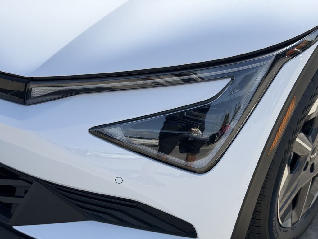 2026 Kia EV6 Light