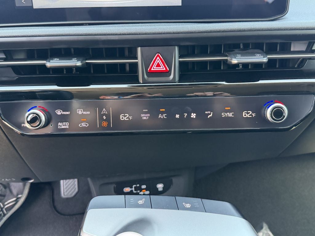 2026 Kia EV6 Light
