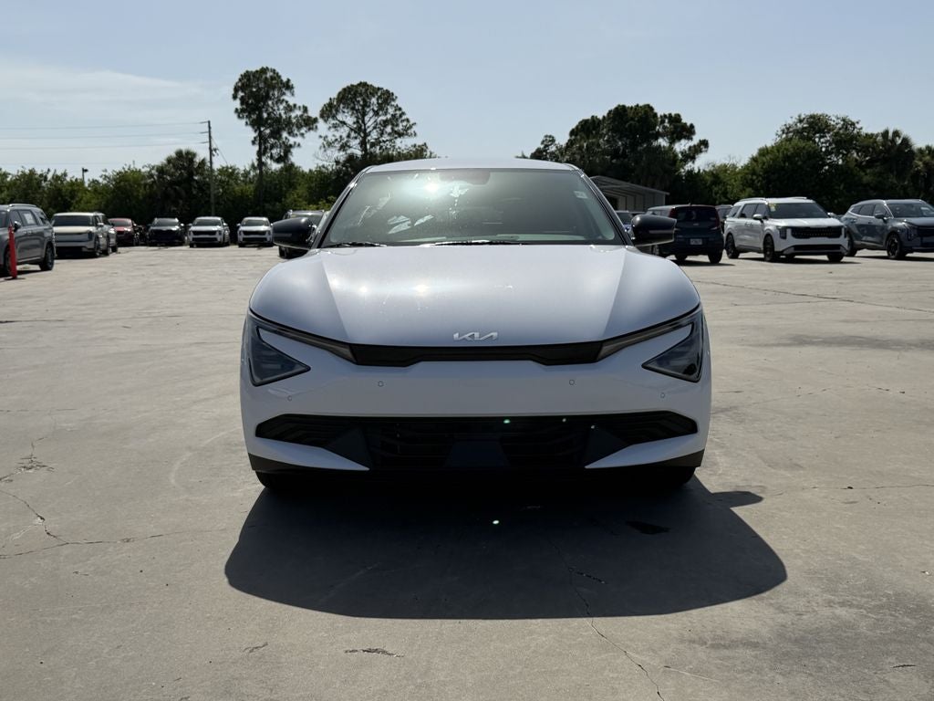 2026 Kia EV6 Light