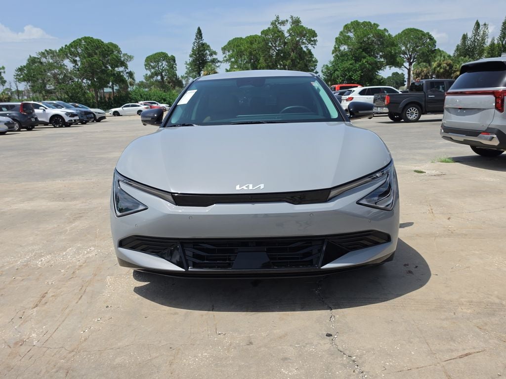 2026 Kia EV6 Wind