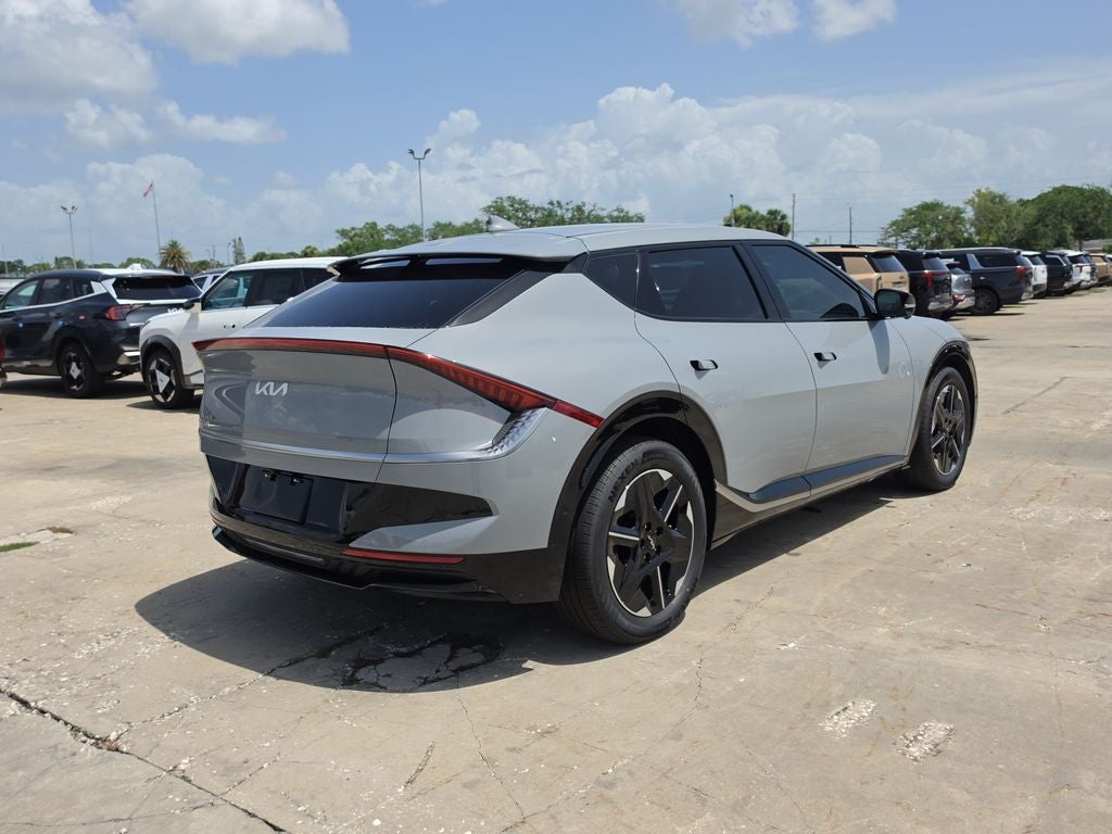 2026 Kia EV6 Wind