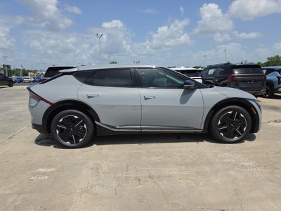 2026 Kia EV6 Wind