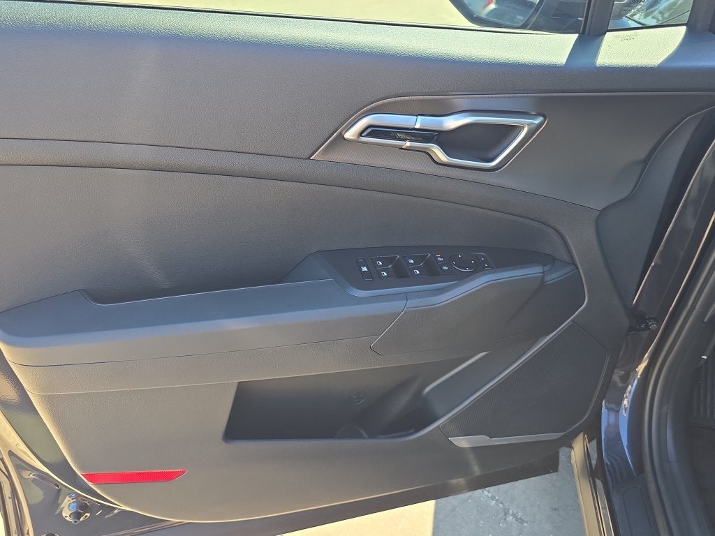 2027 Kia Sportage LX