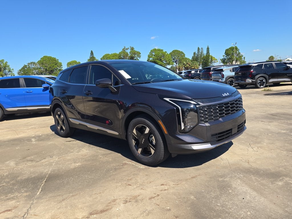 2027 Kia Sportage LX