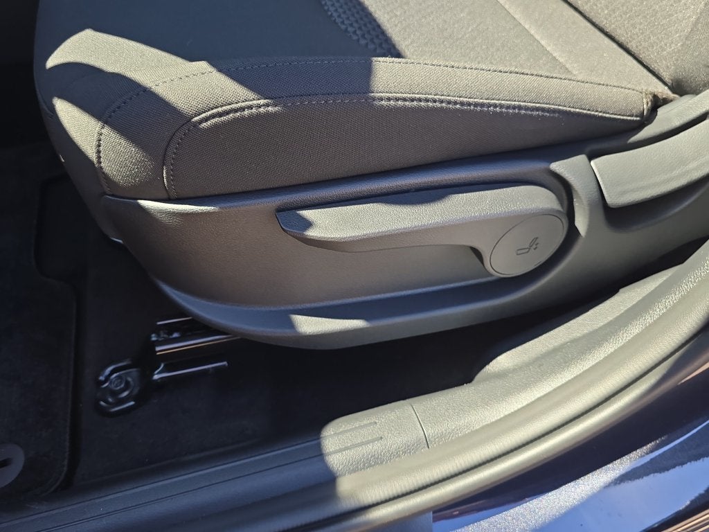 2027 Kia Sportage LX