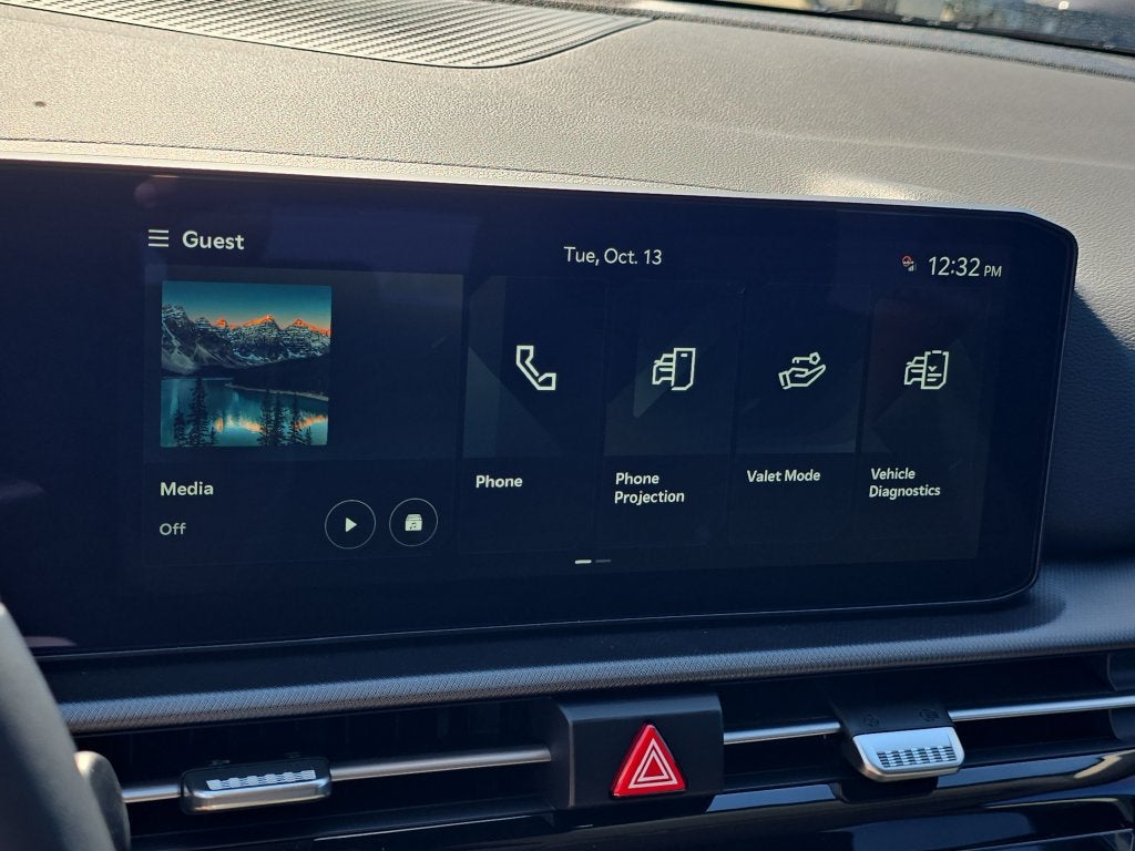 2027 Kia Sportage LX