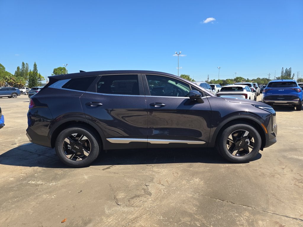 2027 Kia Sportage LX