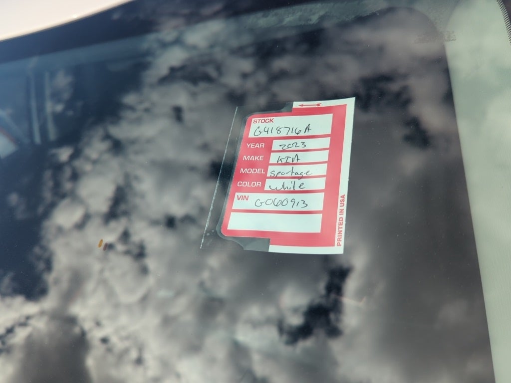 2023 Kia Sportage EX