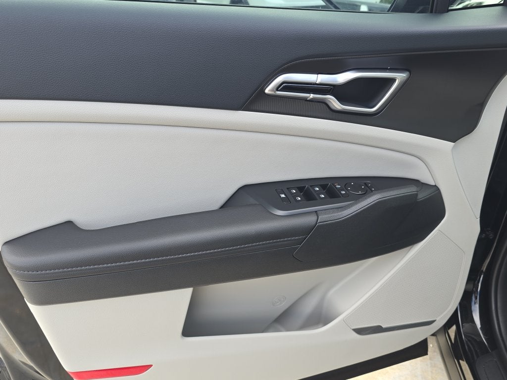 2027 Kia Sportage EX