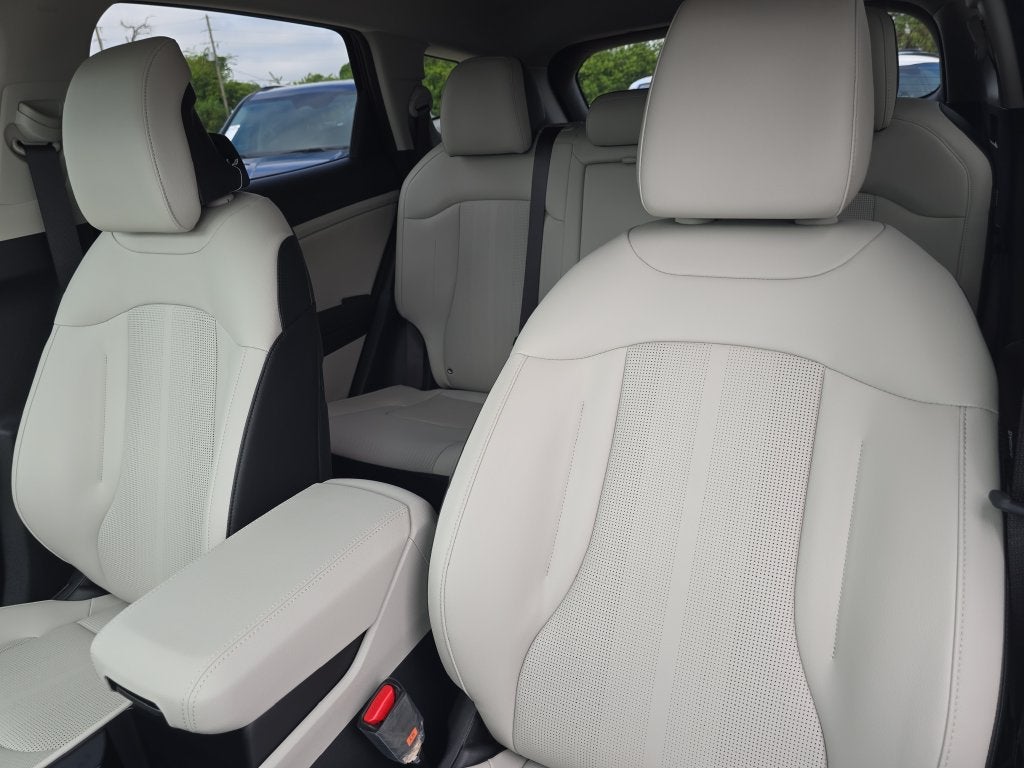 2027 Kia Sportage EX