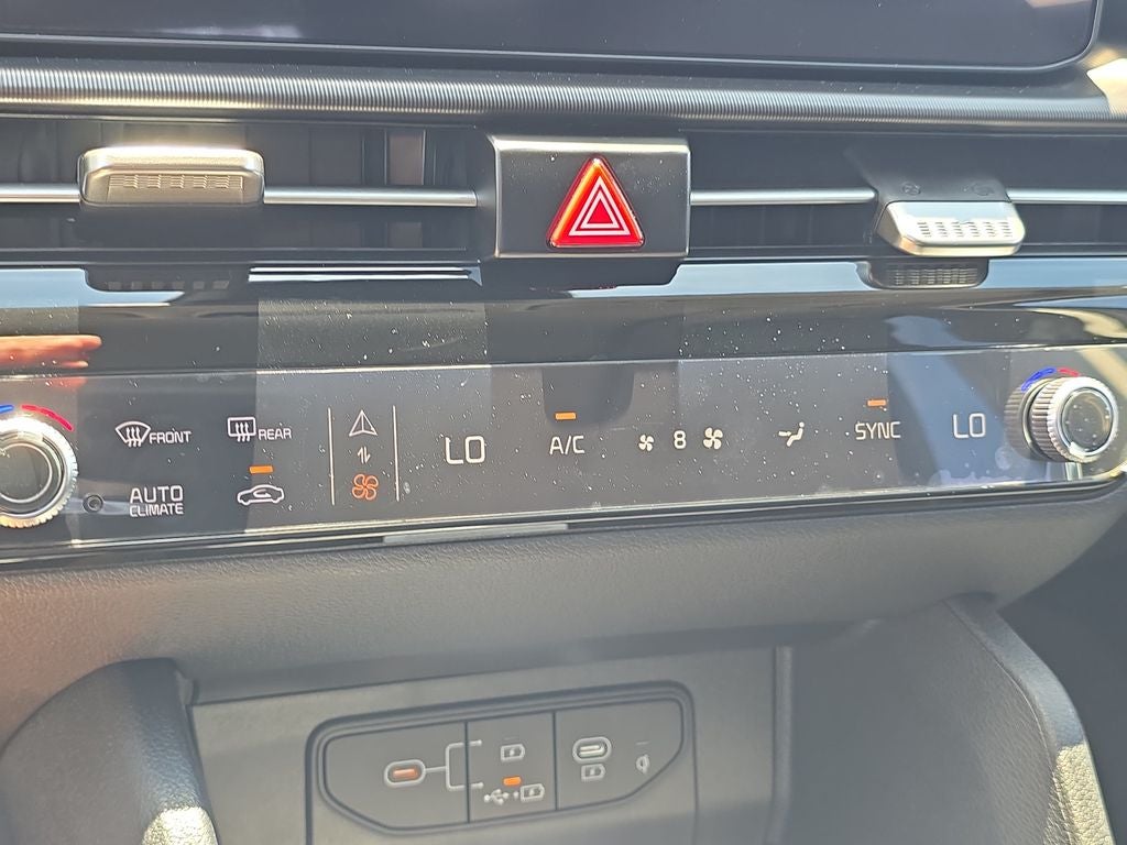 2027 Kia Sportage EX