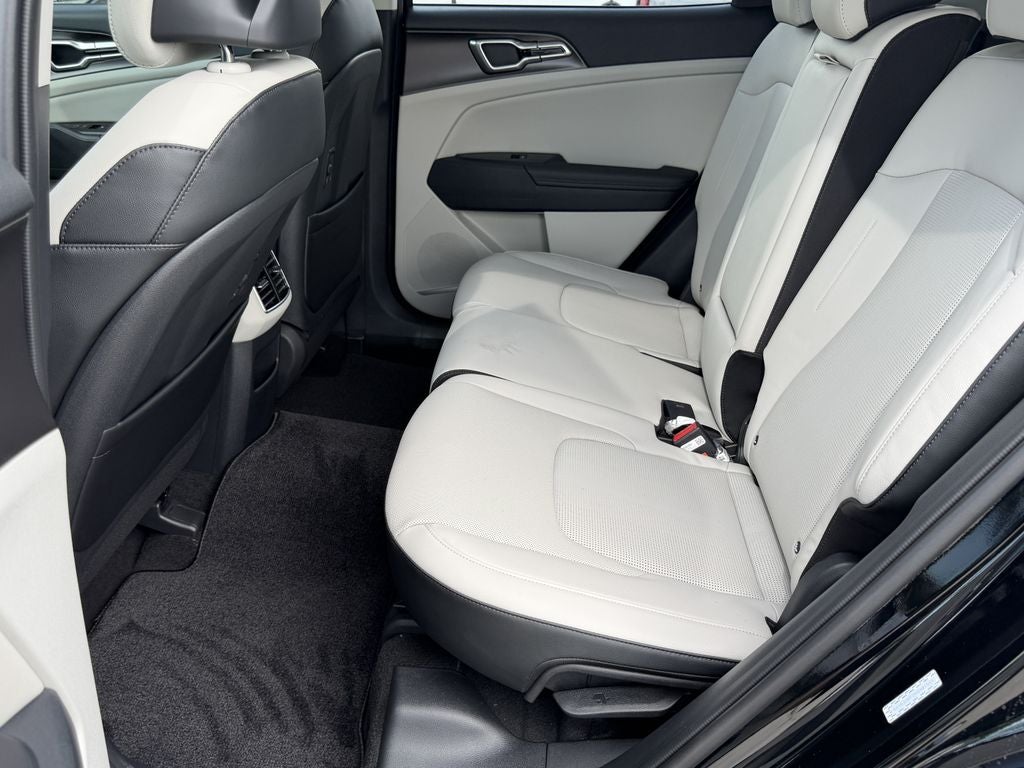 2027 Kia Sportage EX