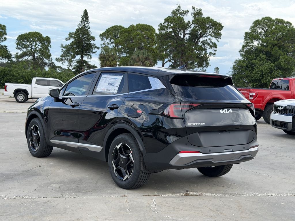 2027 Kia Sportage EX