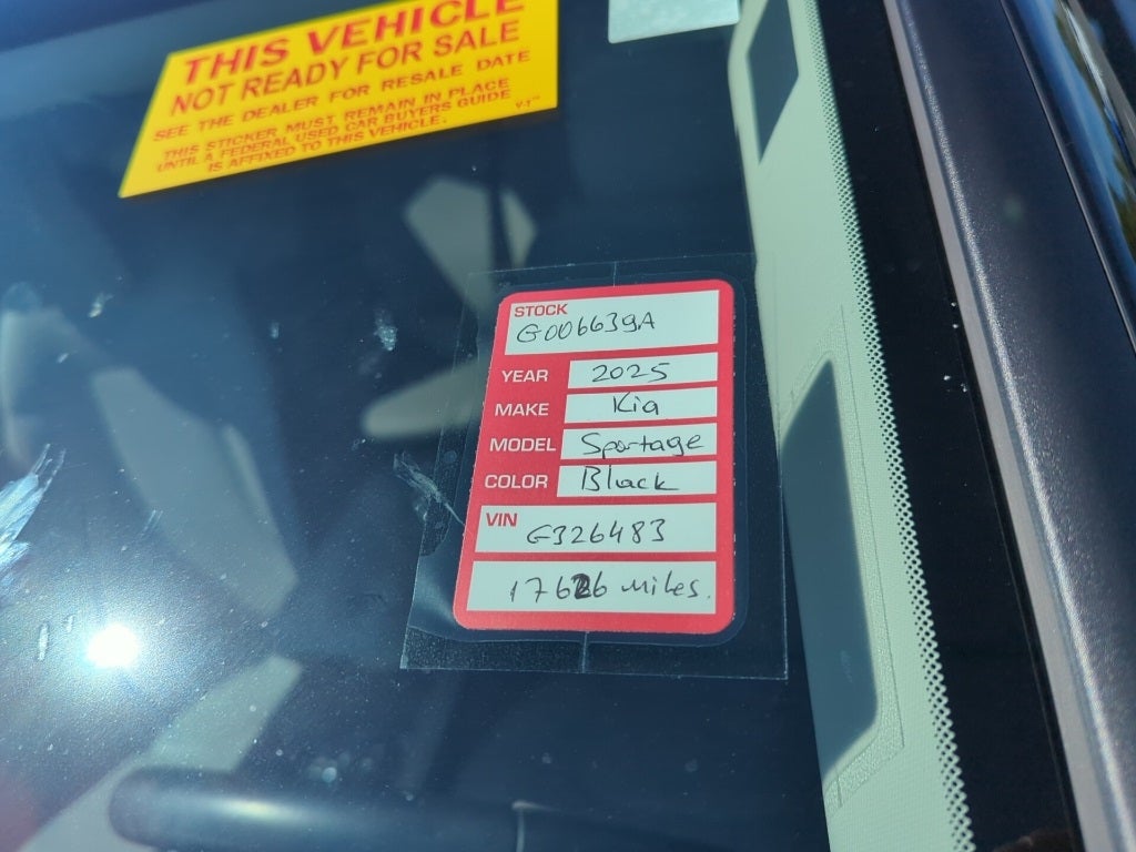 2025 Kia Sportage EX