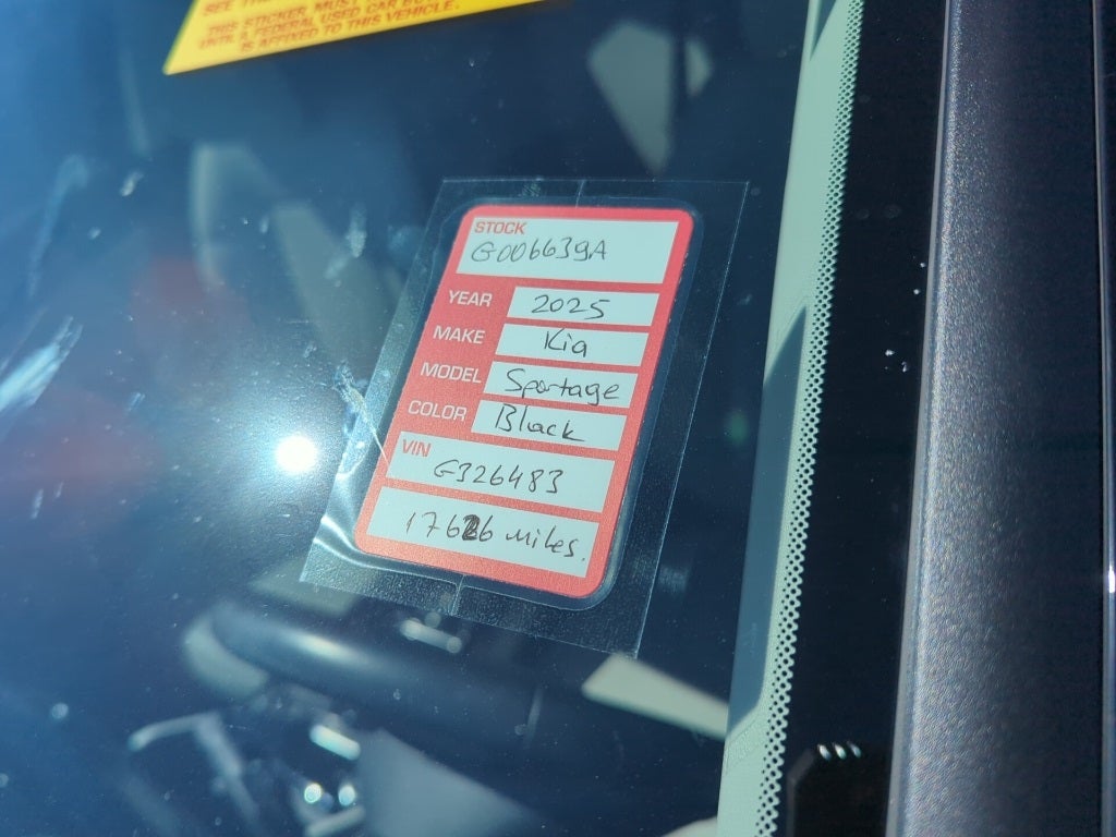 2025 Kia Sportage EX