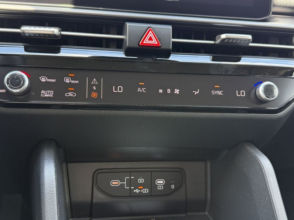 2027 Kia Sportage EX