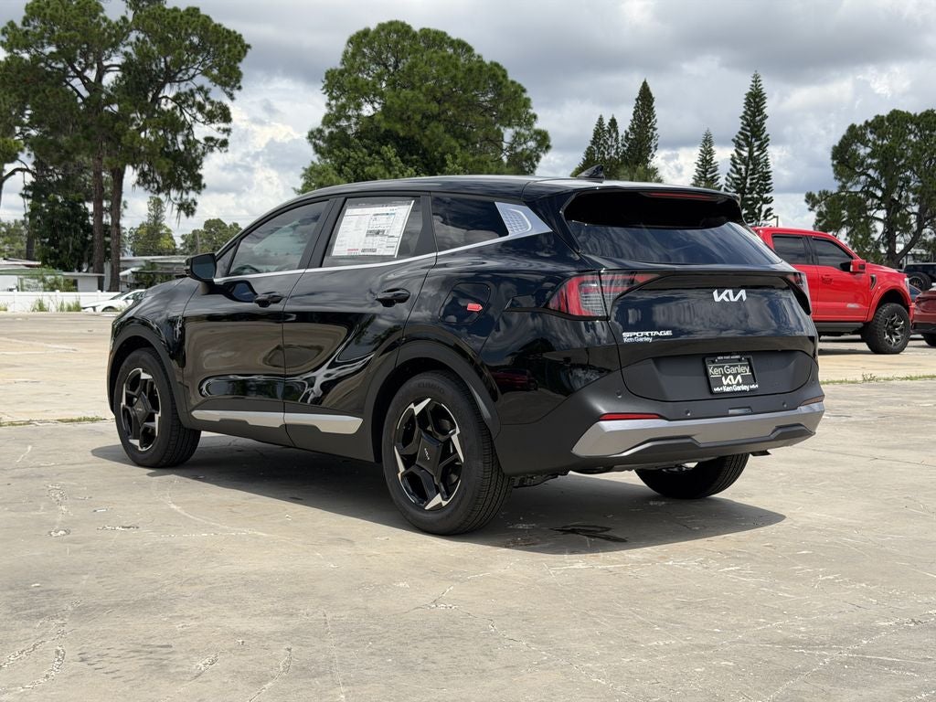 2027 Kia Sportage EX