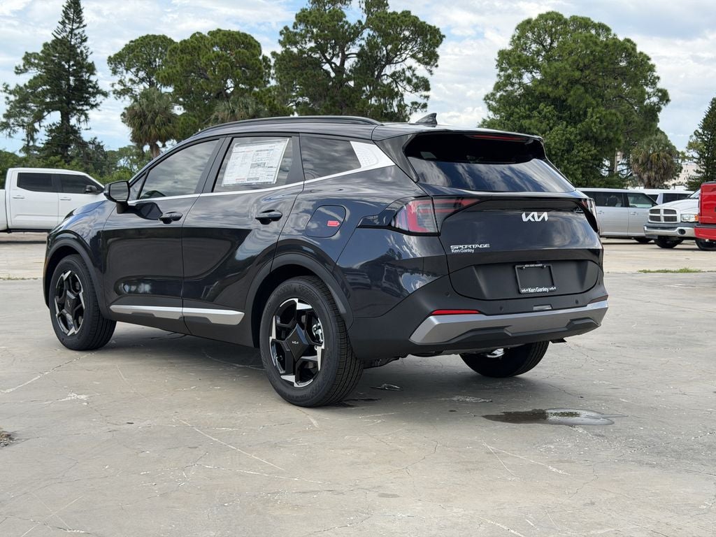 2027 Kia Sportage EX