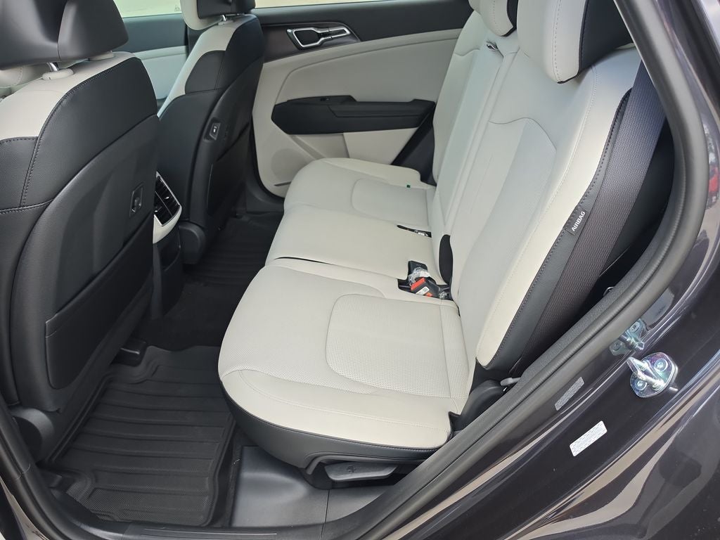 2027 Kia Sportage EX