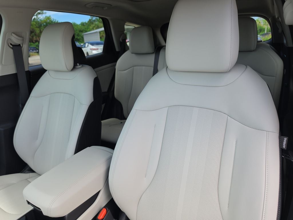 2027 Kia Sportage EX