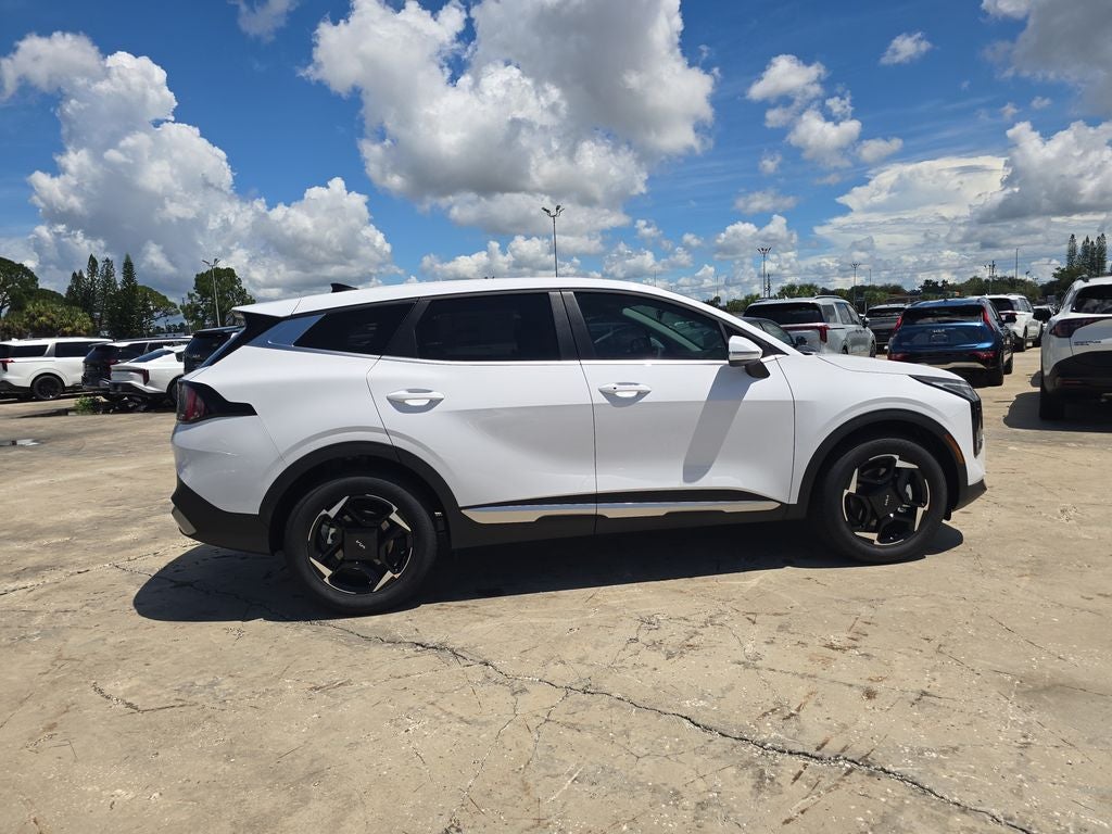 2027 Kia Sportage EX