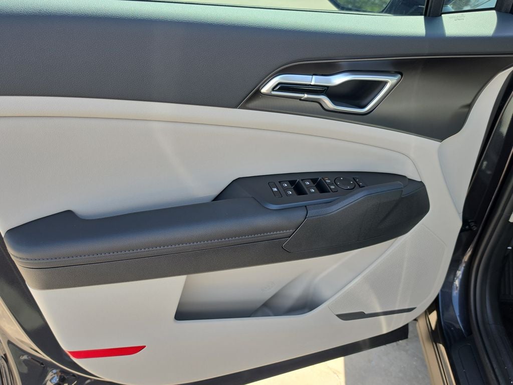 2027 Kia Sportage EX