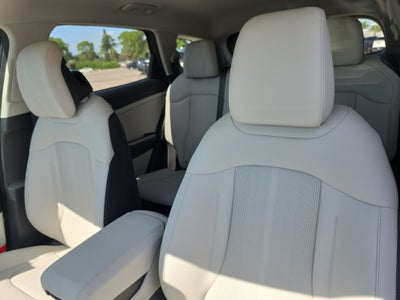 2027 Kia Sportage EX