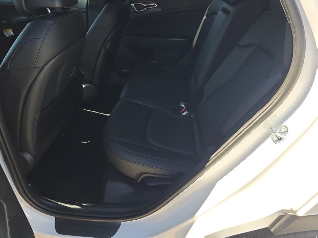 2027 Kia Sportage EX