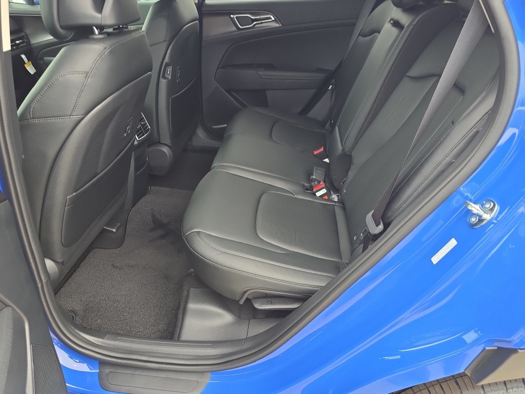 2027 Kia Sportage EX